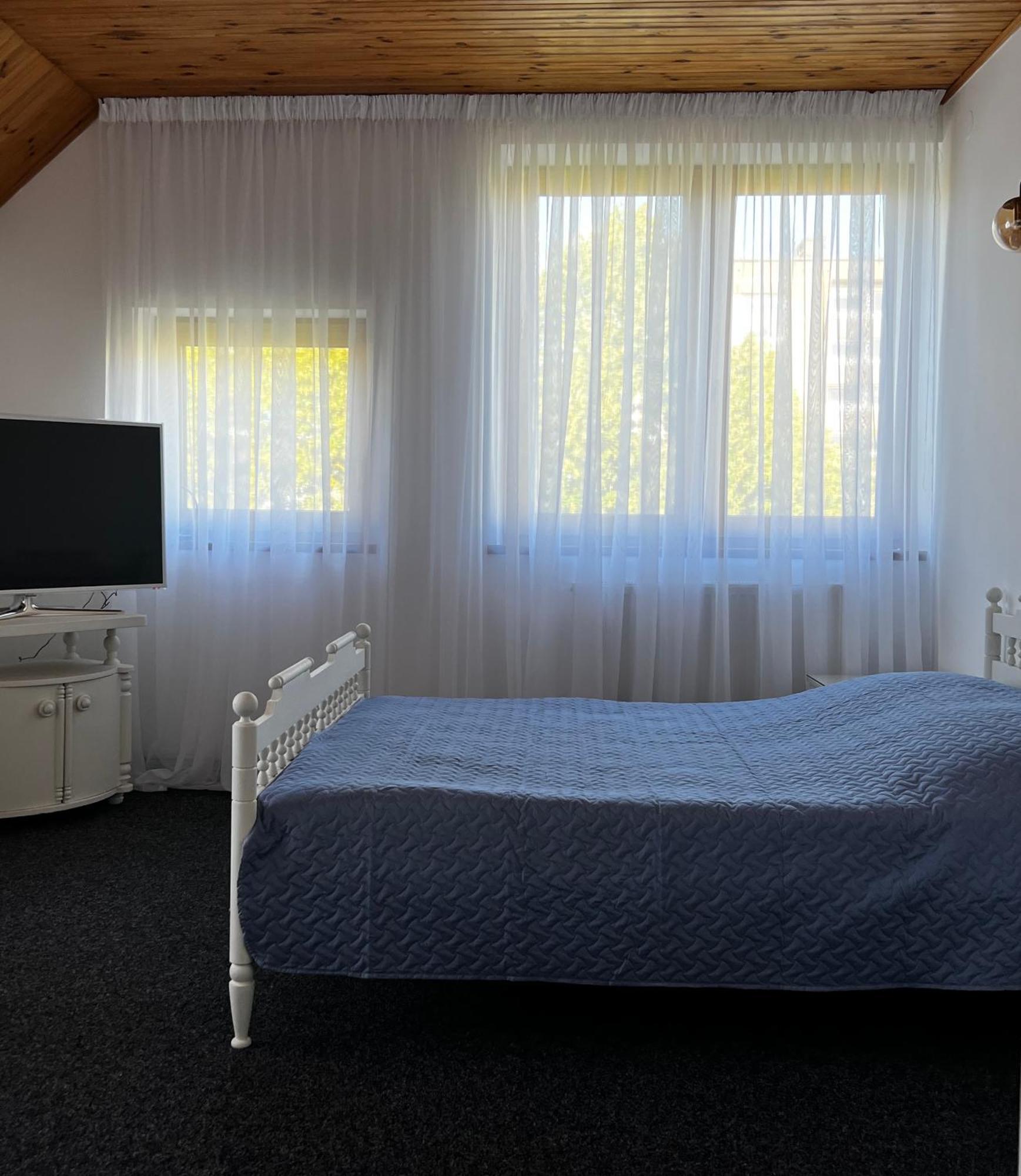Fortuna Guest House Klaipeda Exterior photo